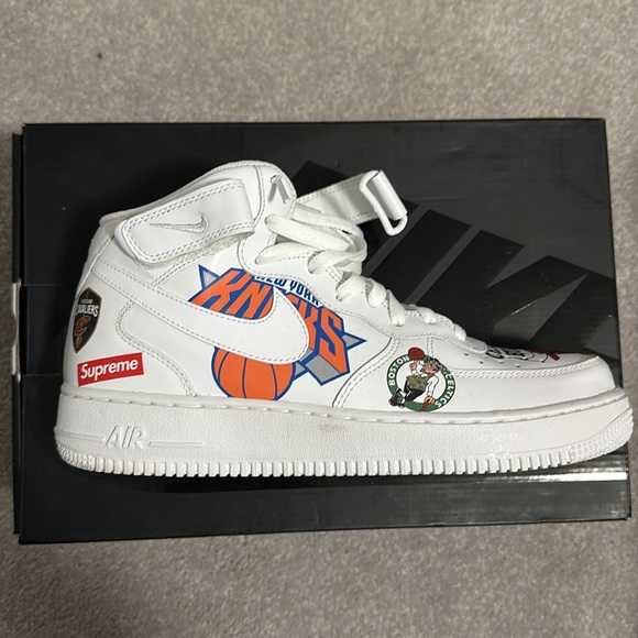 Supreme x NBA x Air Force 1 Mid 07 'White' - Picture 2 of 5